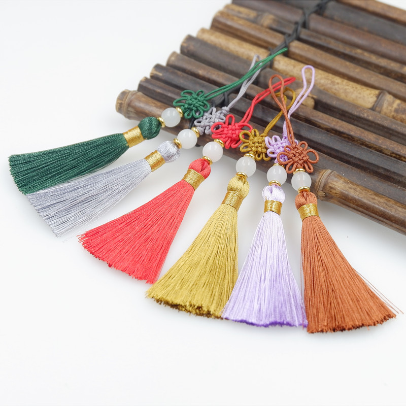 Chinese knot small tassel USB flash drive comb invitation tassel pearl tassel handmade bookmark tassel wholesale 