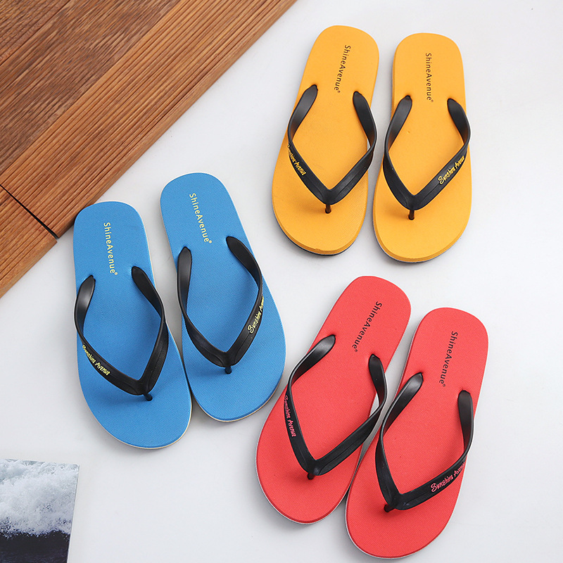 Men's Flip-Flops, Korean-Style Trendy, Unique Design, Non-Slip for Outdoor Use, Durable Thick-Soled Beach Sandals