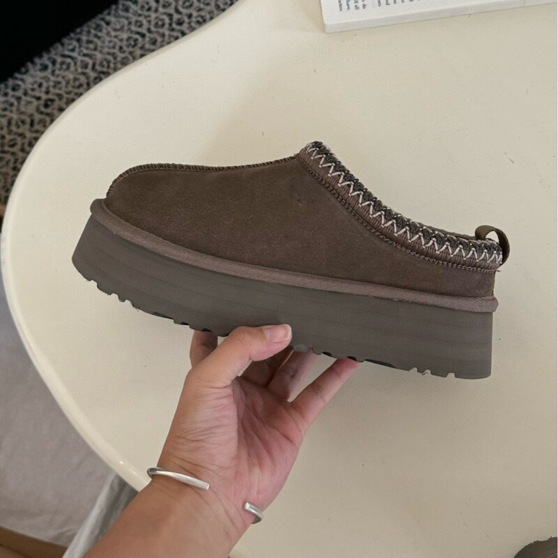 Henan Sangpo Village Tatz Snow Boots Women's Ethnic Style Contrast Color Woven Thick Bottom Slippers Cowhide Wool Height Henan Sangpo Village Tatz Snow Boots Women's Ethnic Style Contrast Color Woven Thick Bottom Slippers Cowhide Wool Height