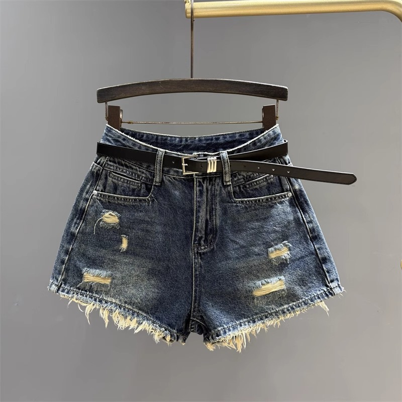 2026 Summer New High-Waisted Denim Shorts for Women, Retro Style, Slimming, Versatile, Frayed Edge, A-Line Wide-Leg Hot Pants