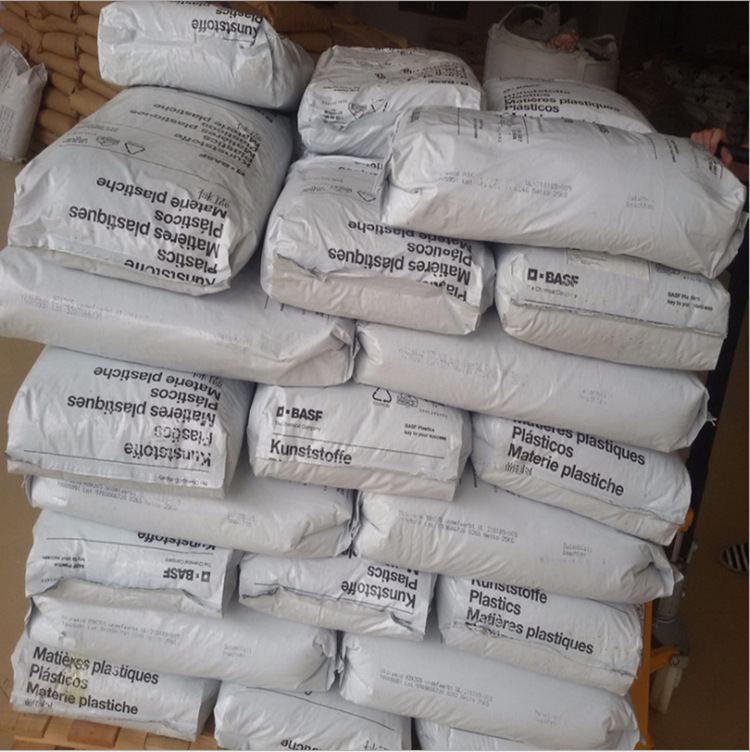 POM 德国   N2640Z6 N2720M210 N2720M43 N2720M63