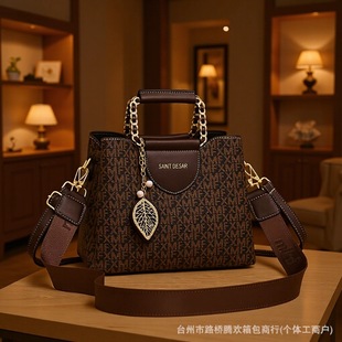 ˮͰ��Ůʿ�����羳�¿�߼��Еr��ӡ�������Ů��б���������