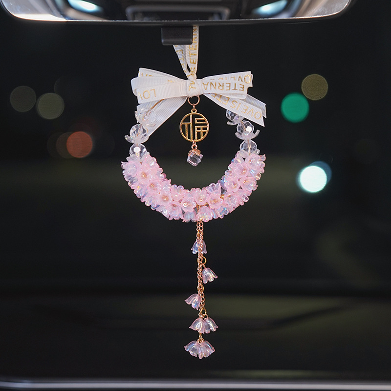 Car Pendant with a High-End Feel, Lily of the Valley Flower Ornament, Car Rearview Mirror Safety Pendant, Electric Vehicle Interior Decoration Pendant
