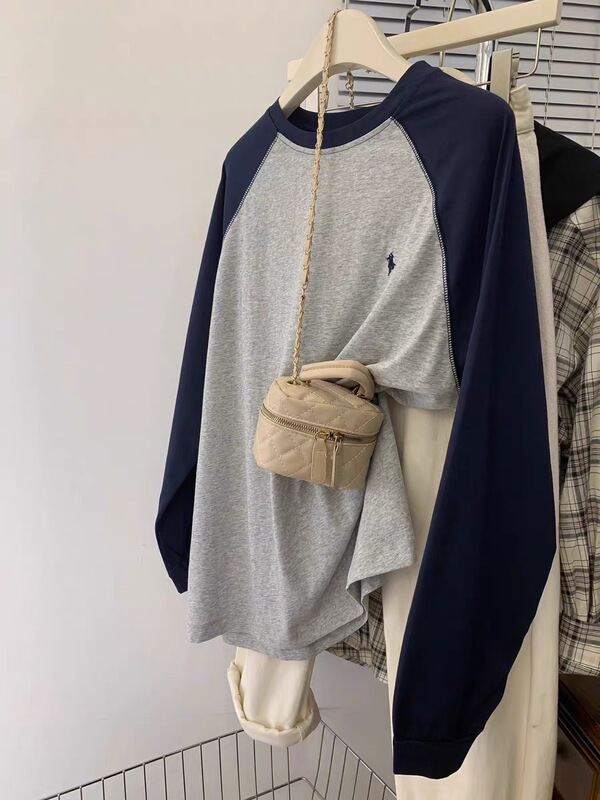 Extra Large size cotton 300kg Raglan long-sleeved T-shirt women's early spring and autumn design sense niche wide loose shoulder T-shirt top