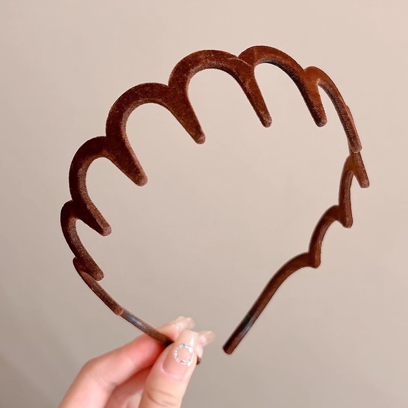 Alto cráneo de lana ondulado banda de cabello para mujeres lavado de cara maquillaje especial banda de cabello con dientes antideslizante acabado de cabello agrupado tocado