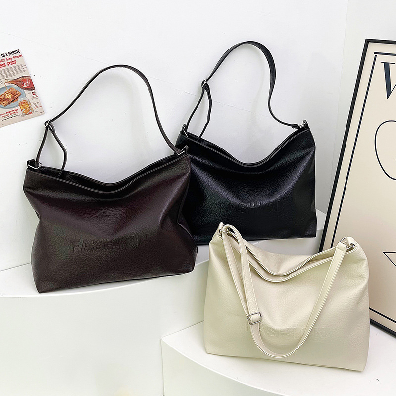 Bolso de cuero suave de moda transfronteriza para mujeres otoño y invierno 2024 nuevo bolso de gran capacidad de escritura ocio mochila de viaje