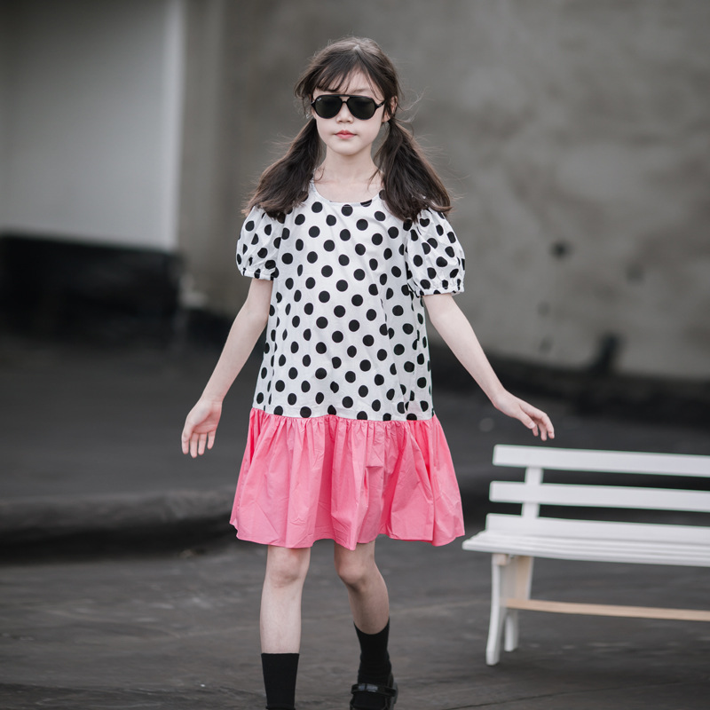 Vestido de niña para el verano 2024, nuevo estilo, para niñas grandes, de algodón puro, estilo princesa, moderno y elegante, con diseño de patchwork, de manga corta, para el verano.