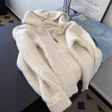 �Bñ�L��ᘿ�������Ů2025�ﶬ���¿�Ӻ�߼��аٴ������A9182