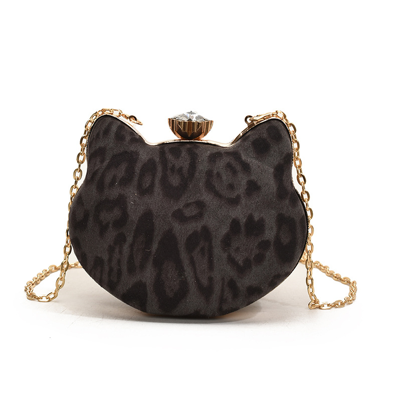 Bolsos populares de este año 2024, nuevo invierno de Europa y América, bolsos de hombro de moda, bolsos retrógrados de leopardo para mujeres.