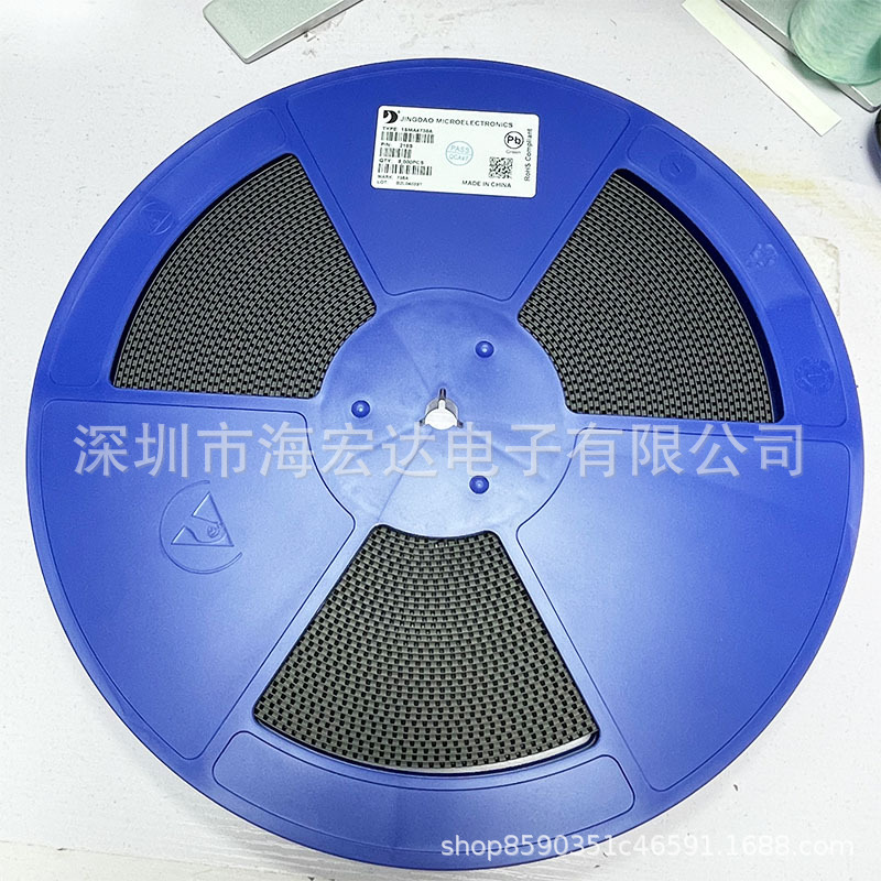 全新原装 ±5% 1W 8.2V SMA(DO-214AC) 齐纳二极管 1SMA4738A