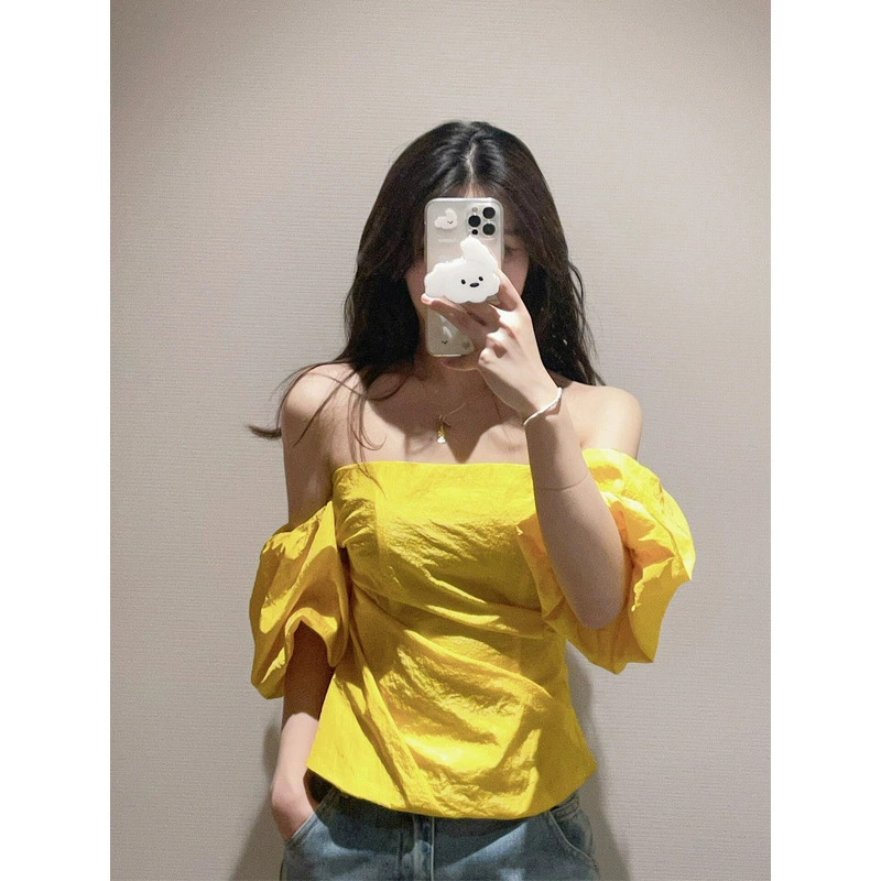 OK-093 Желтая рубашка на одно плечо с пышными рукавами в западном стиле для горячих девушек ранней весны с чистой страстью и шикарным стилем.