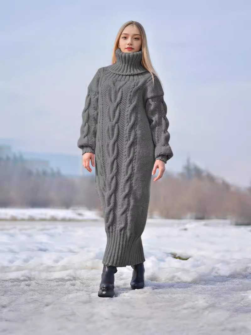 Transfronterizo europeo y americano otoño e invierno nuevo color sólido jersey de cuello alto retorcido suéter de punto suelto temperamento suéter vestido de viajero
