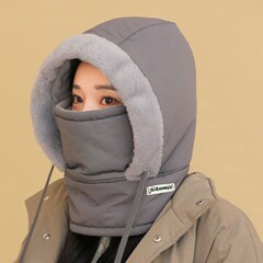 冬の男女保温雷鋒帽とベルベットは防寒マスクを厚くして首を囲む屋外防風自転車の帽子をかぶっている