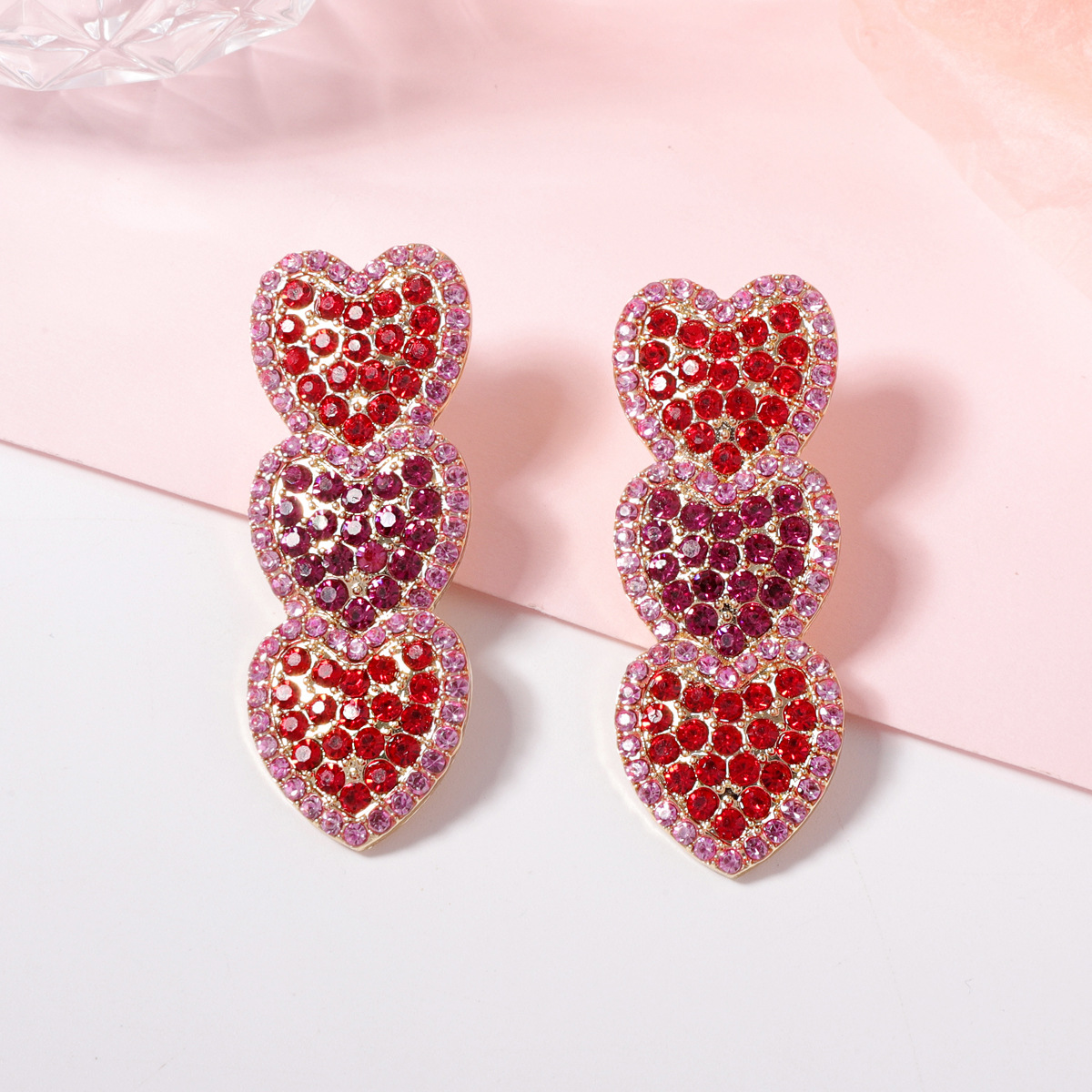 1 Pair Quantity 1 Pair Lady Heart Shape Zinc Alloy Rhinestones Seed Bead Ear Studs