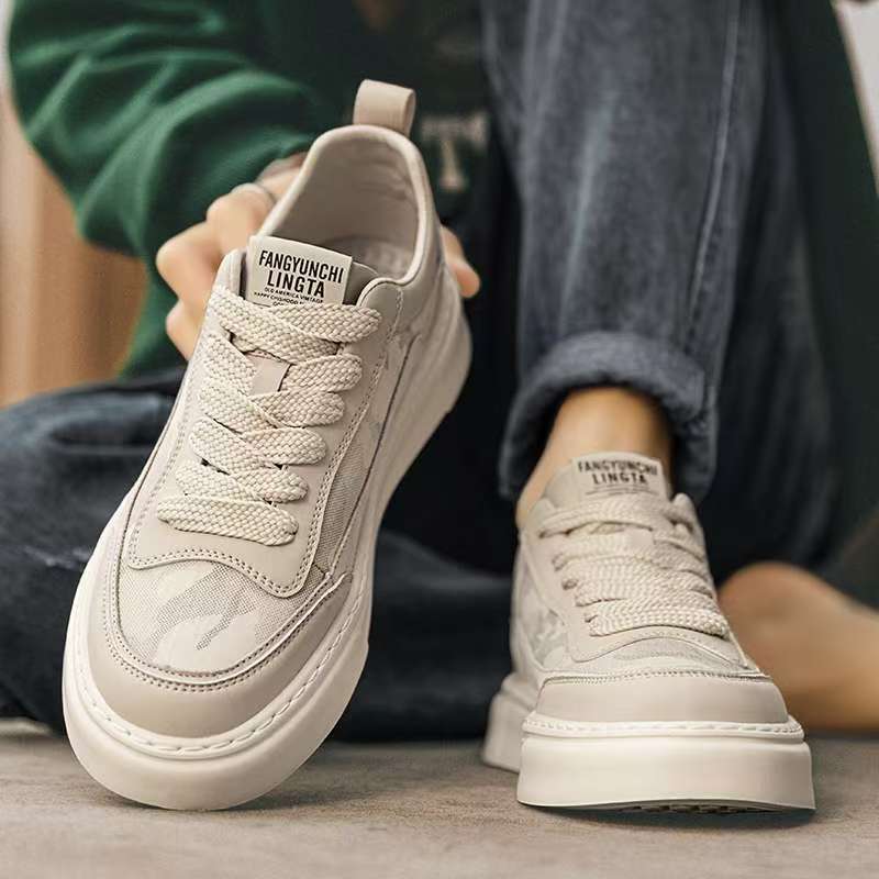 Zapatos de lona para hombres de invierno transpirables antiolores zapatos de tela negra zapatos de skate camuflado explosivo anti-deslizante zapatos de moda casuales