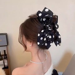女性の後頭部用の優しいフレンチ水玉模様の大きなリボンクリップ 2025 新しいハイエンドのヘアクリップサメクリップヘッドバンド
