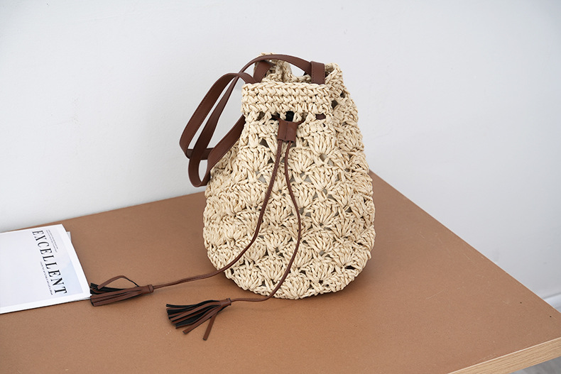 Vacation, Beach Style Women's Straw Color Block Vacation Beach Weave Bucket String Straw Bag