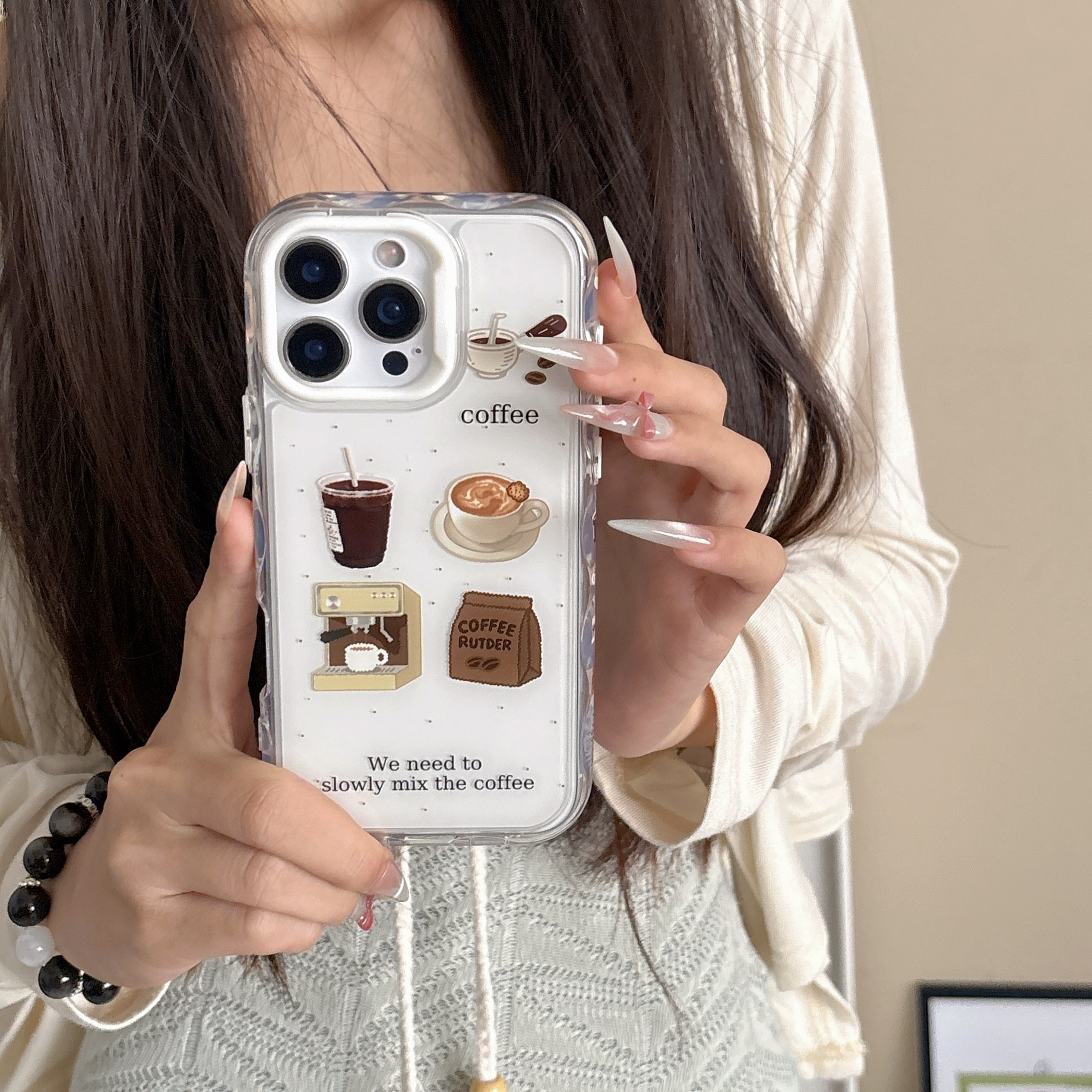 La nueva bebida de café con salpicaduras de tinta de celebridades de Internet es adecuada para la caja del teléfono móvil Apple 16ProMax 15Pro simple 14/13 nuevo 16