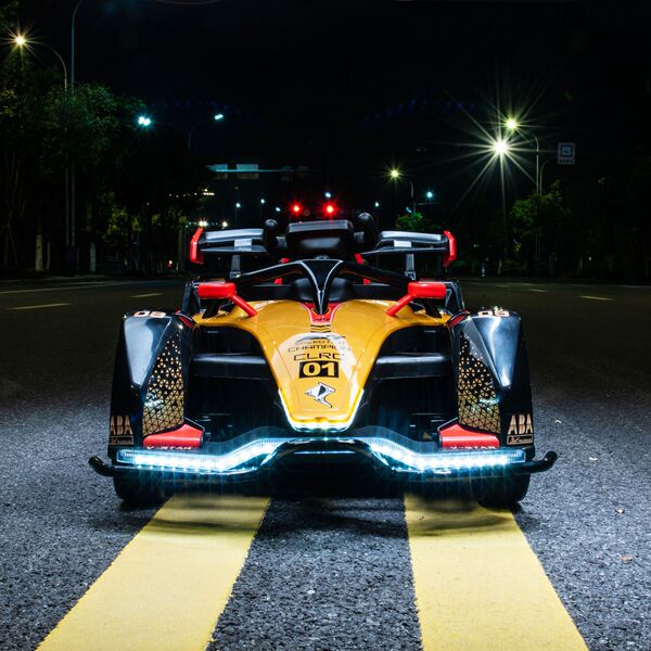 Electric electric car on four wheels