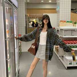 美式复古格子衬衫女2026新款春秋薄款设计感小众宽松长袖衬衣外套