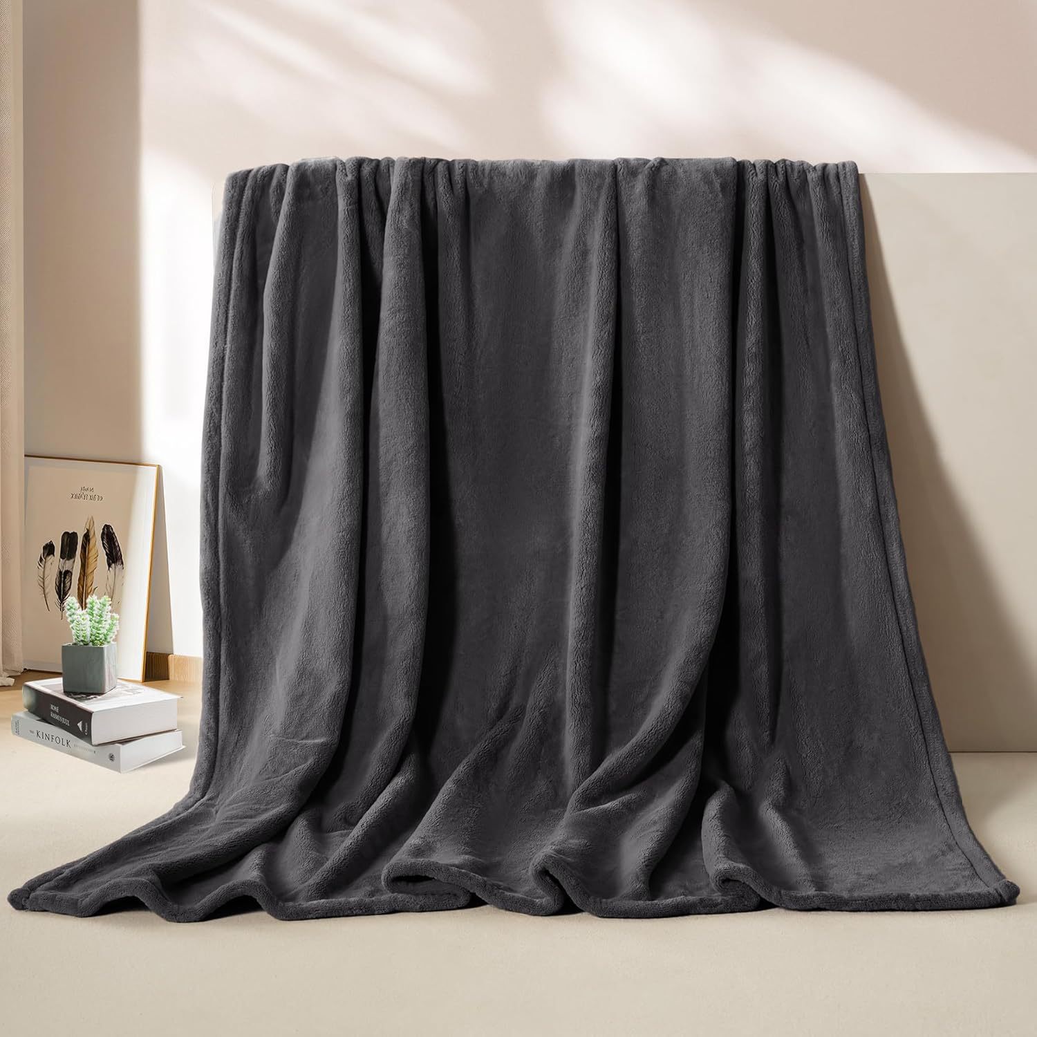 Mantas al por mayor para comercio exterior transfronterizo en Amazon, mantas de franela, mantas casuales para regalo para todas las estaciones, mantas de color sólido.