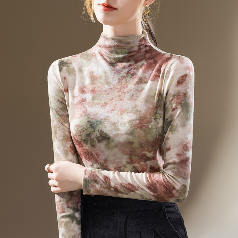 Camiseta básica de cuello medio para mujer, ropa femenina estilo europeo 2024, camiseta de manga larga con estampado de bloques de color, capa interior que estiliza la cintura, top elegante.