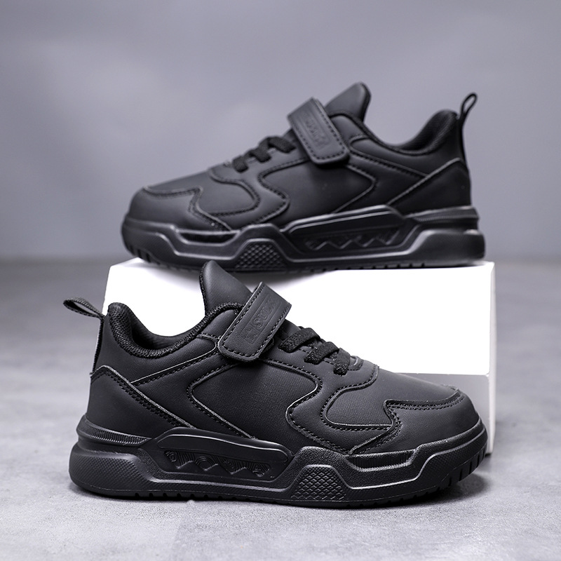 Zapatos de skate para niños 2025 primavera nuevos zapatos de escuela primaria para niños zapatos casuales antideslizantes con suela suave zapatos blancos para niñas