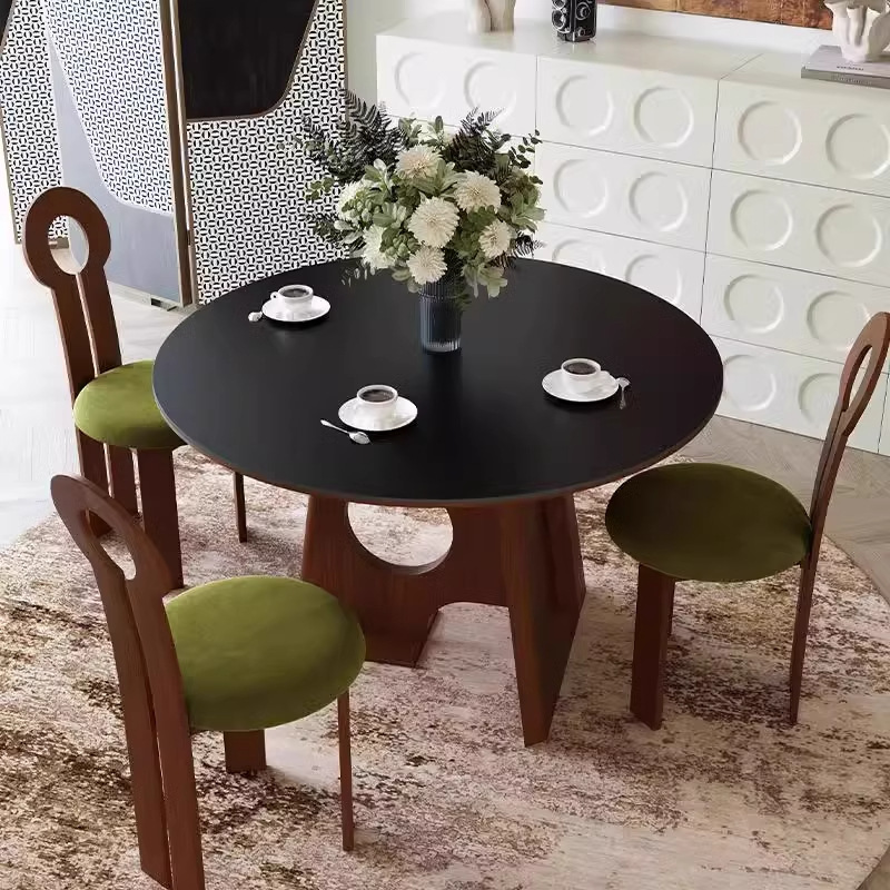 Comercio exterior estilo medieval mesa de comedor de madera maciza mesa redonda retro francesa mesa de comedor de tabla de roca de lujo ligero alta sensación de mesa de comedor pequeña