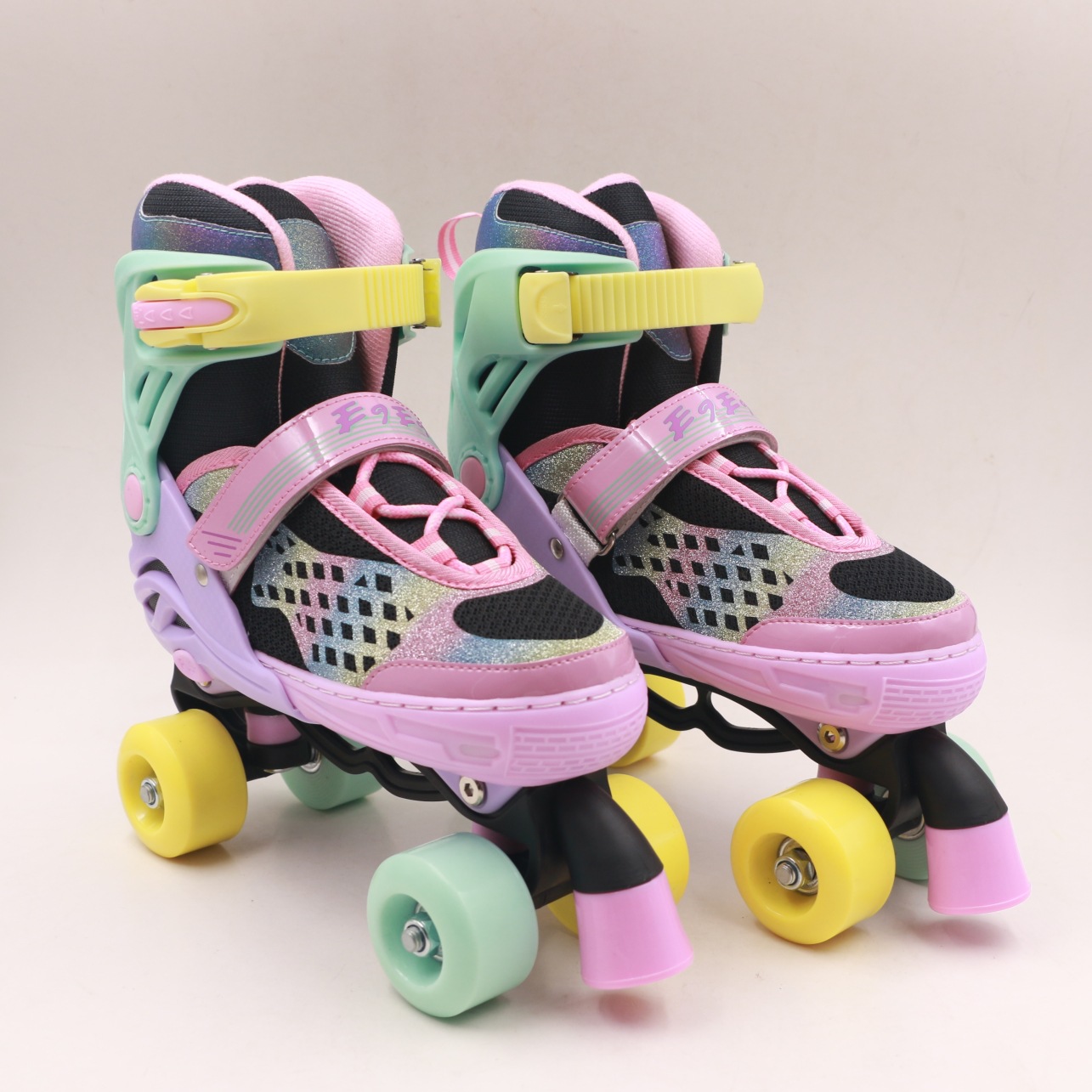 Factory Direct Supply Adult Double Row Roller Skating Shoes children's four-wheel skating shoes roller skating shoes beginner roller skating wholesale