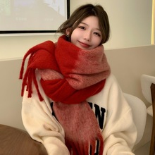 双色新款拼色马海毛围巾女流苏韩版加厚软糯学生氛围感时尚情侣