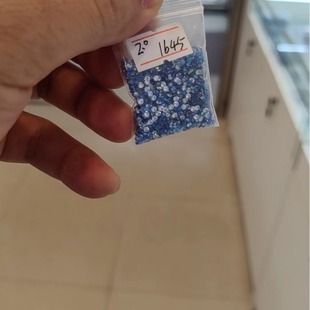 �A�κ��{ɫС��ʯĪɣ��ʯ ��ɫ�����ʯ1.0-2.9mm��Ϟ�������l