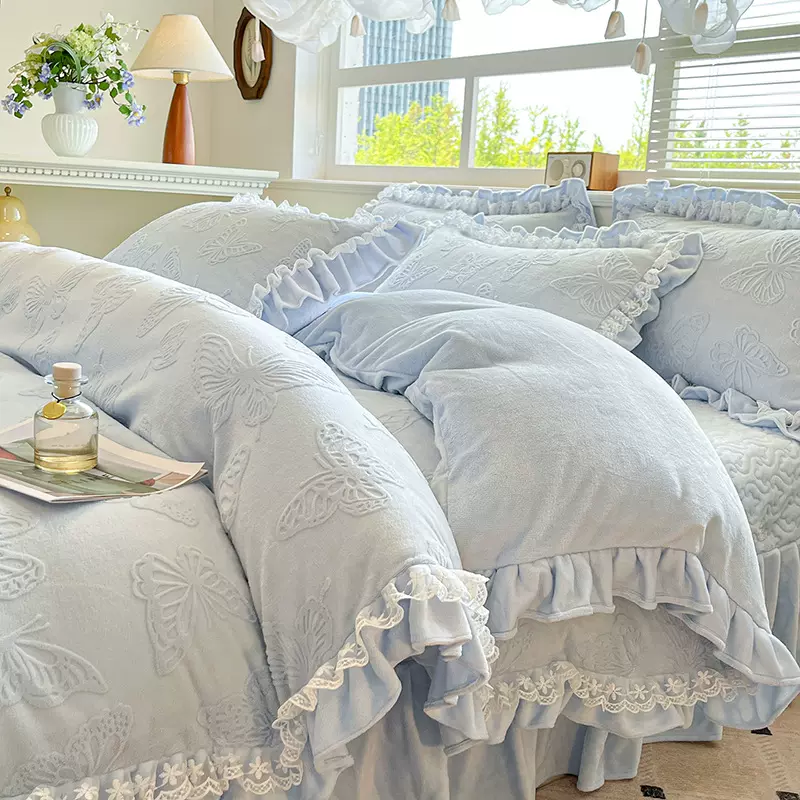 冬季新款雕花牛奶绒蕾丝花边款床单床盖四件套被套床盖床上用品