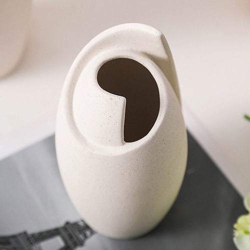 Nordic ins style high-looking small vase simple white ceramic ornaments living room European flower ornaments high-end