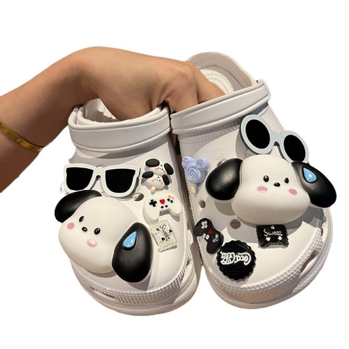 New geometric Patchwork Puma hole shoe cute resin 3D figure cross-border cartoon shoe buckle slippers