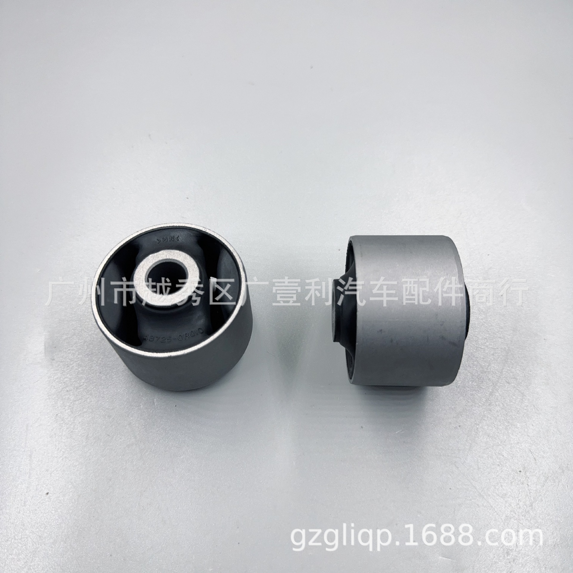 Applicable to 48725-0R010 48702-42010 RAV4 ACA33 ASA44 rear lower arm large rubber sleeve