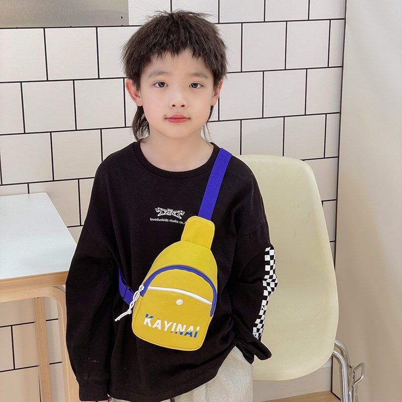 2025 nuevo comercio exterior bolso de pecho para niños letras coreanas de moda cool baby mochila pequeña bolsa de cambio de viaje ligera