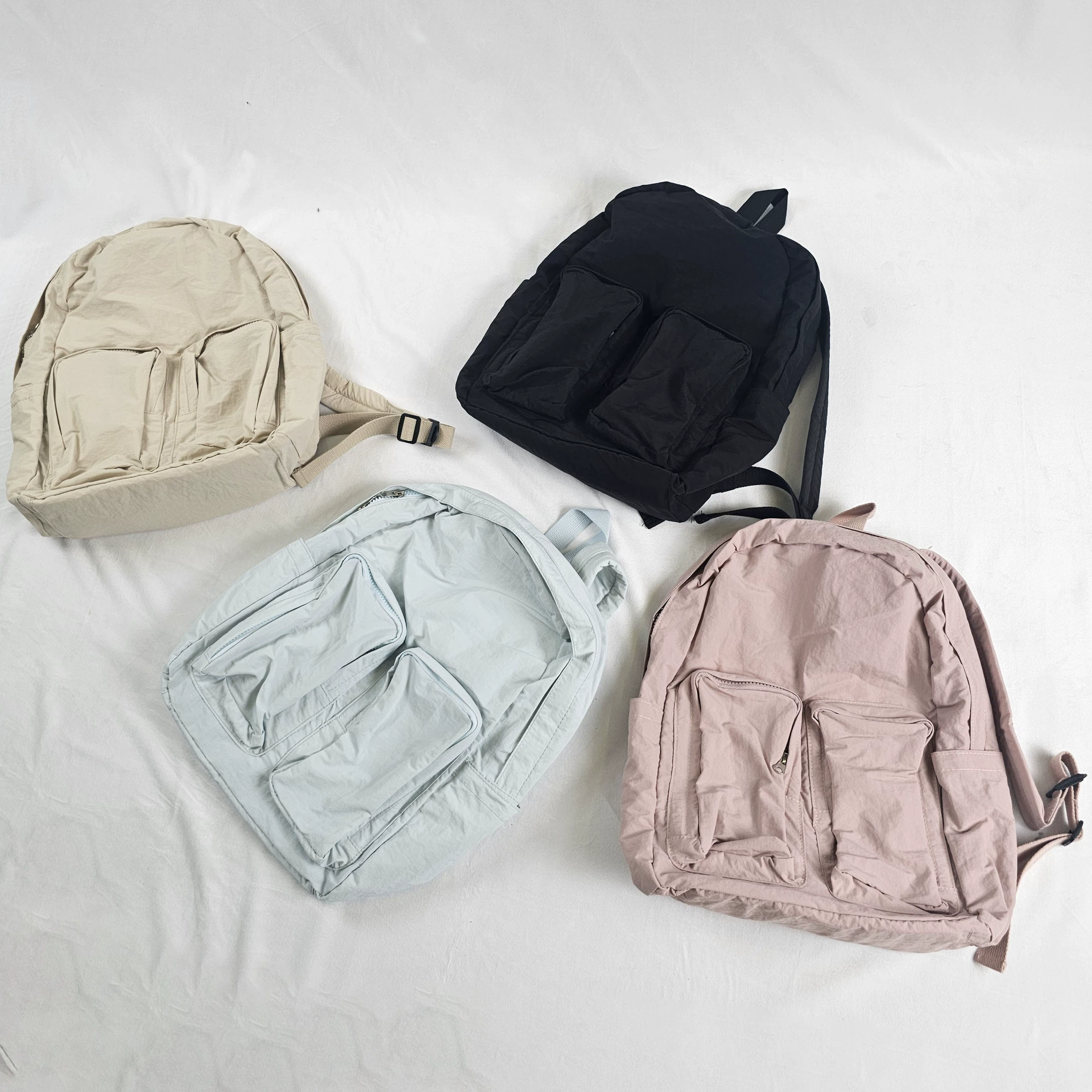 Модные тренды корейские рюкзаки легкая трансграничная мода большая емкость нейлонская сумка высокого уровня чувство рюкзак