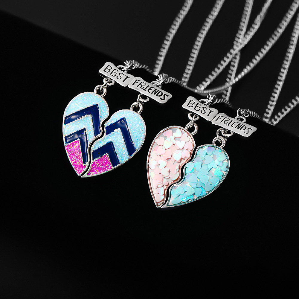 Wholesale Jewelry Casual Heart Shape Alloy Pendant Necklace display picture 4