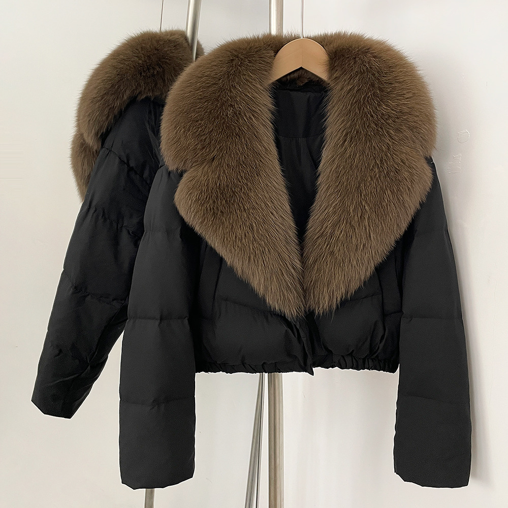Elegant Short Down Jacket With Fox Fur Trim – Slim-Fit Winter Coat For Women, Detachable Hood & High-End Styling (Black/Brown Options, S/M Sizes)_voghion.com