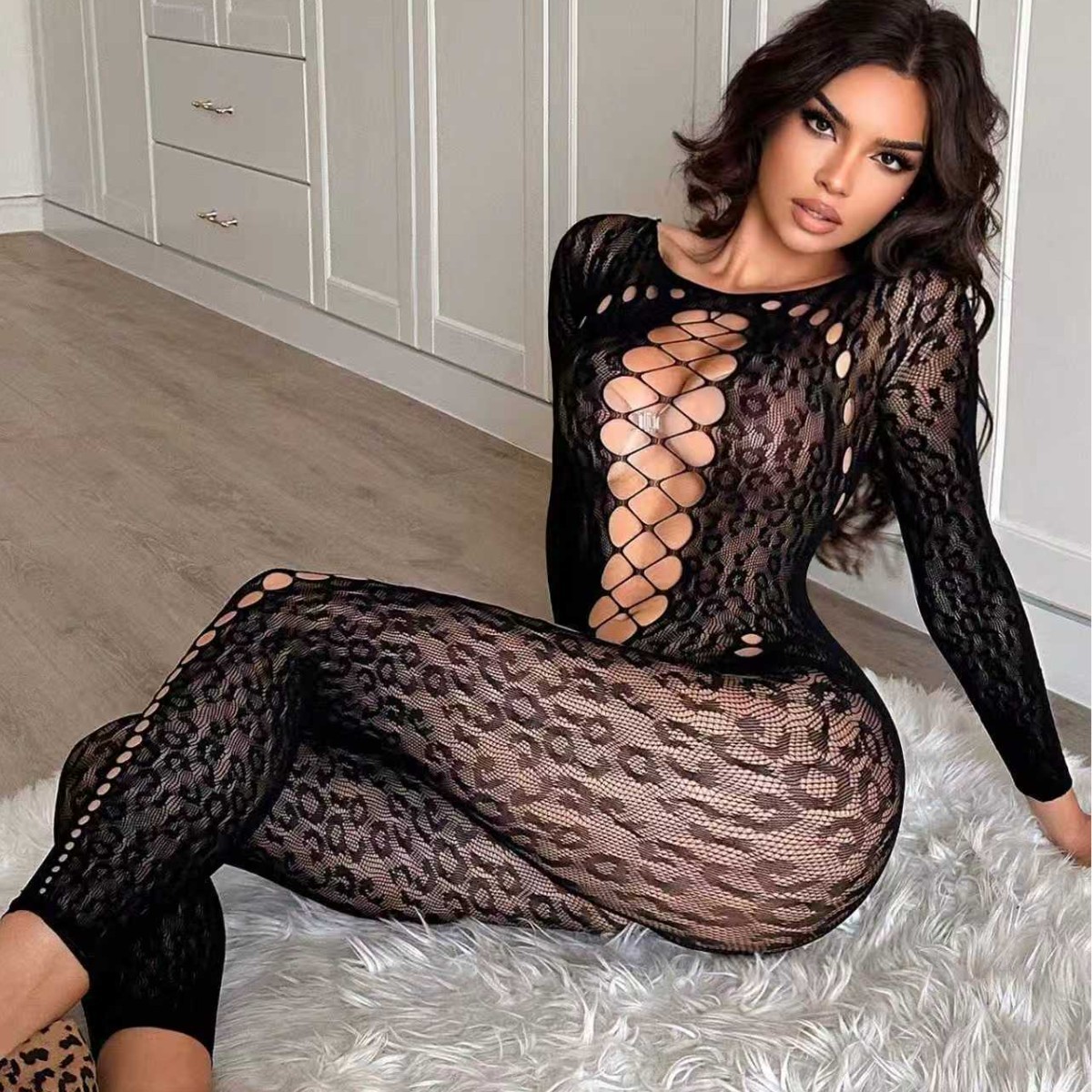 Fábrica de ropa interior de mariposa europea y americana dedicada al por mayor, ropa de malla sexy estampada de leopardo seductora amor uniforme YDA18