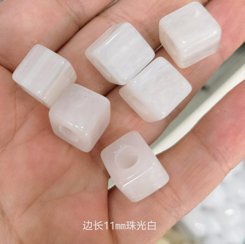芬锦饰品树脂四方方块方形大孔珠子串珠穿珠鞋饰|undefined