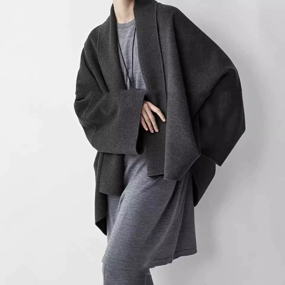 Новая осенне-зимняя шелково-кашемировая шерстяная двусторонняя ткань, стиль «тихая роскошь», модное и элегантное женское пальто-накидка.