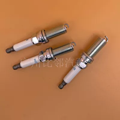 Remanufactured 31673604 Spark Plug Alışdırma şamı (Sveçalar)