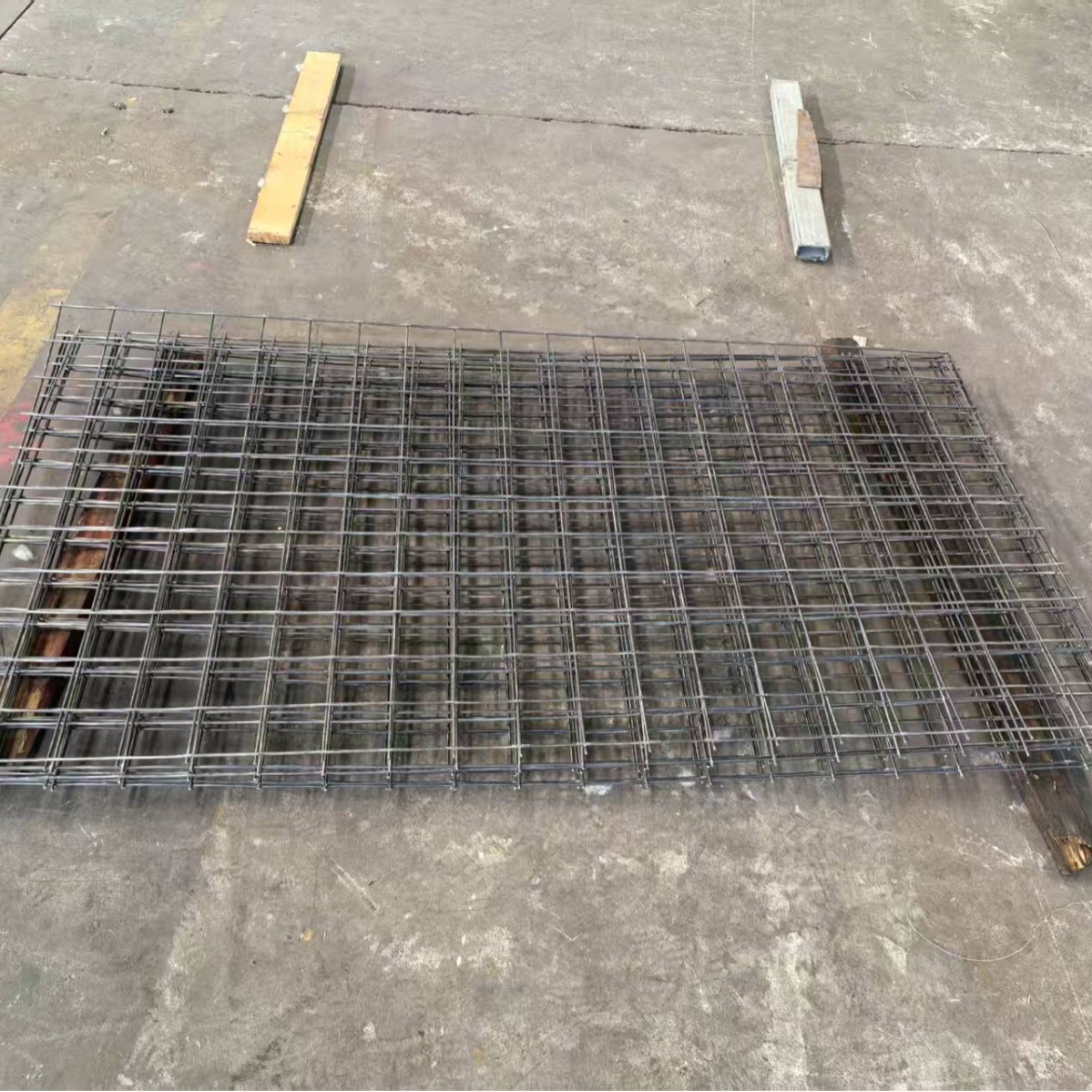 煤矿建筑钢筋网片 隧道矿井支护锚网