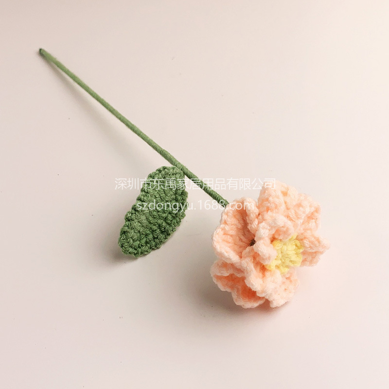 Rose tejido ramo flor artificial ganchillo hecho a mano flor artificial Flor de lana terminado Día de San Valentín Día del Maestro regalo
