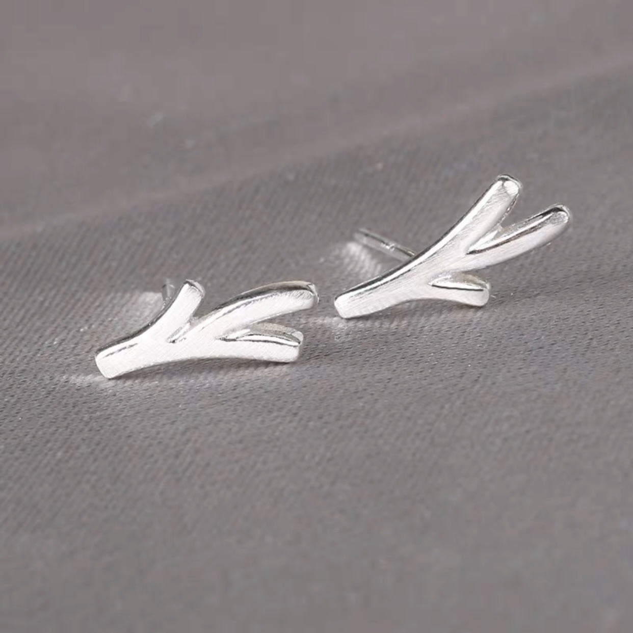 Unique Antler Earrings For Men, Minimalist Personalized Style_voghion.com