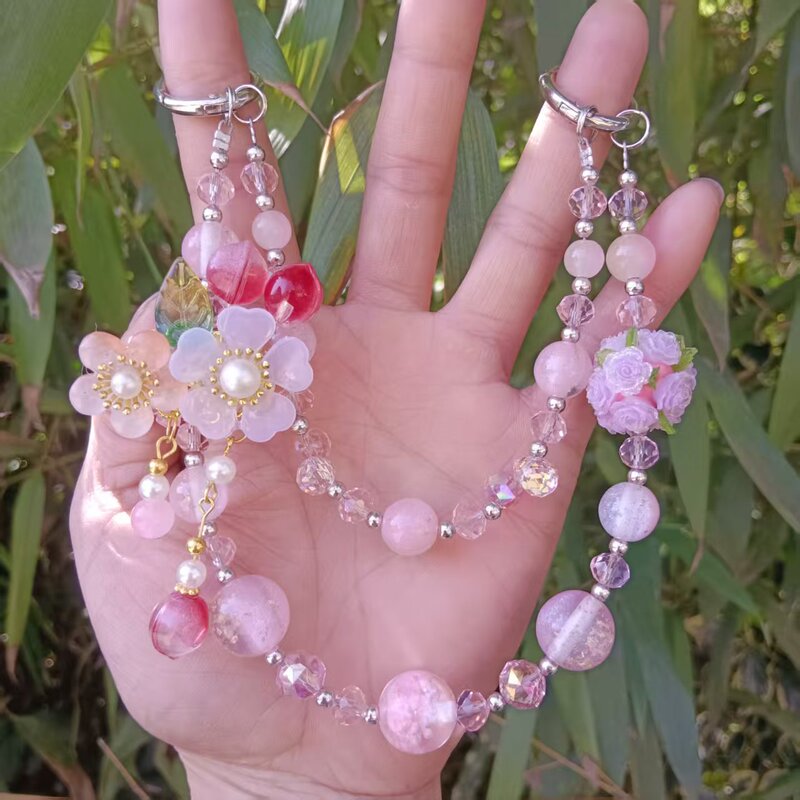 New Style Bowknot Glass Flower Beaded Hand Chain Wrist Strap Short Lanyard Phone Case Keychain Bag Pendant for Women Trendy