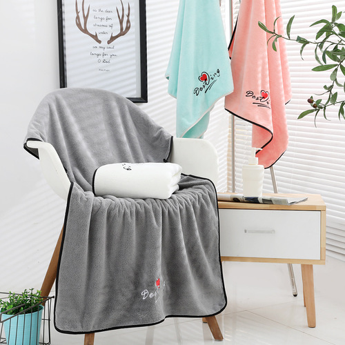 Microfiber towel bath towel baby printed thickened strong absorbent beach towel coral velvet towel bath towel wholesale