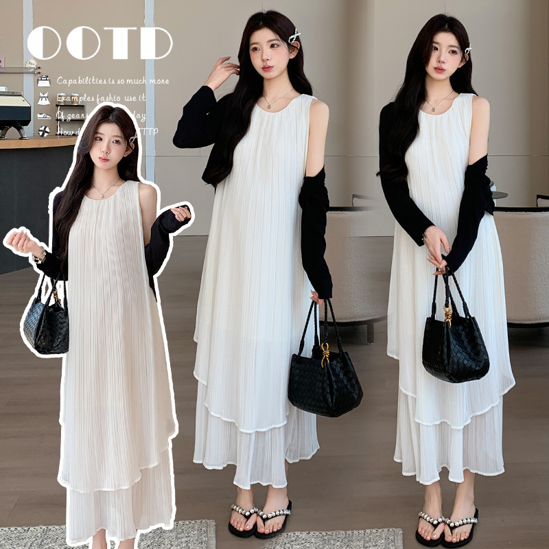 Beautiful Maternity Dresses 2026 Summer New Fashion Pleated Slimming Maternity Dress + Cardigan Maternity Set