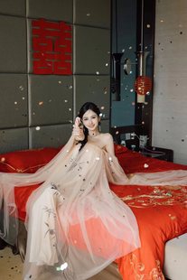 新中式晨拍礼服新娘晨袍订婚一字肩水墨画国风复古长裙禅意网纱仙-阿里巴巴
